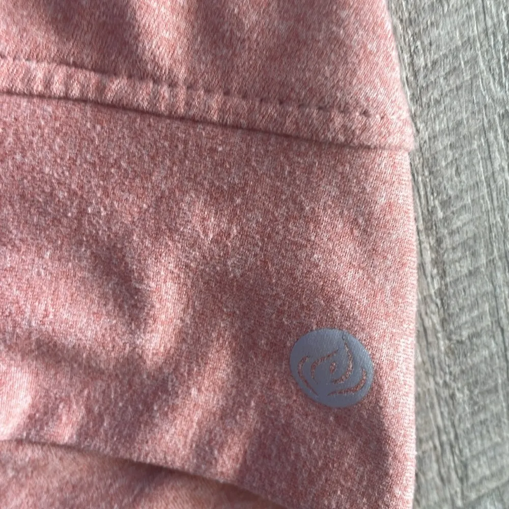 Nordstrom Apana Size XL Salmon Pink/Red Athletic Top - Image 5