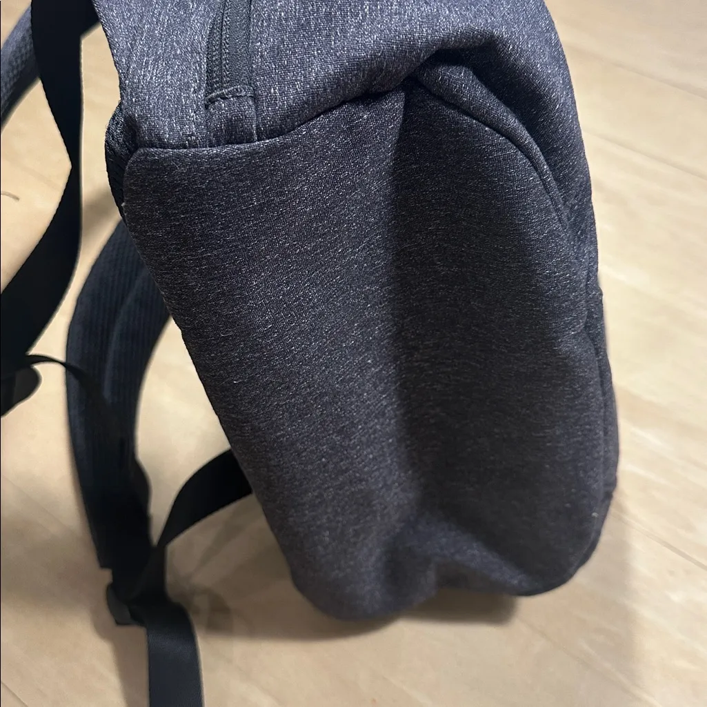 Lululemon Define Backpack - Image 7
