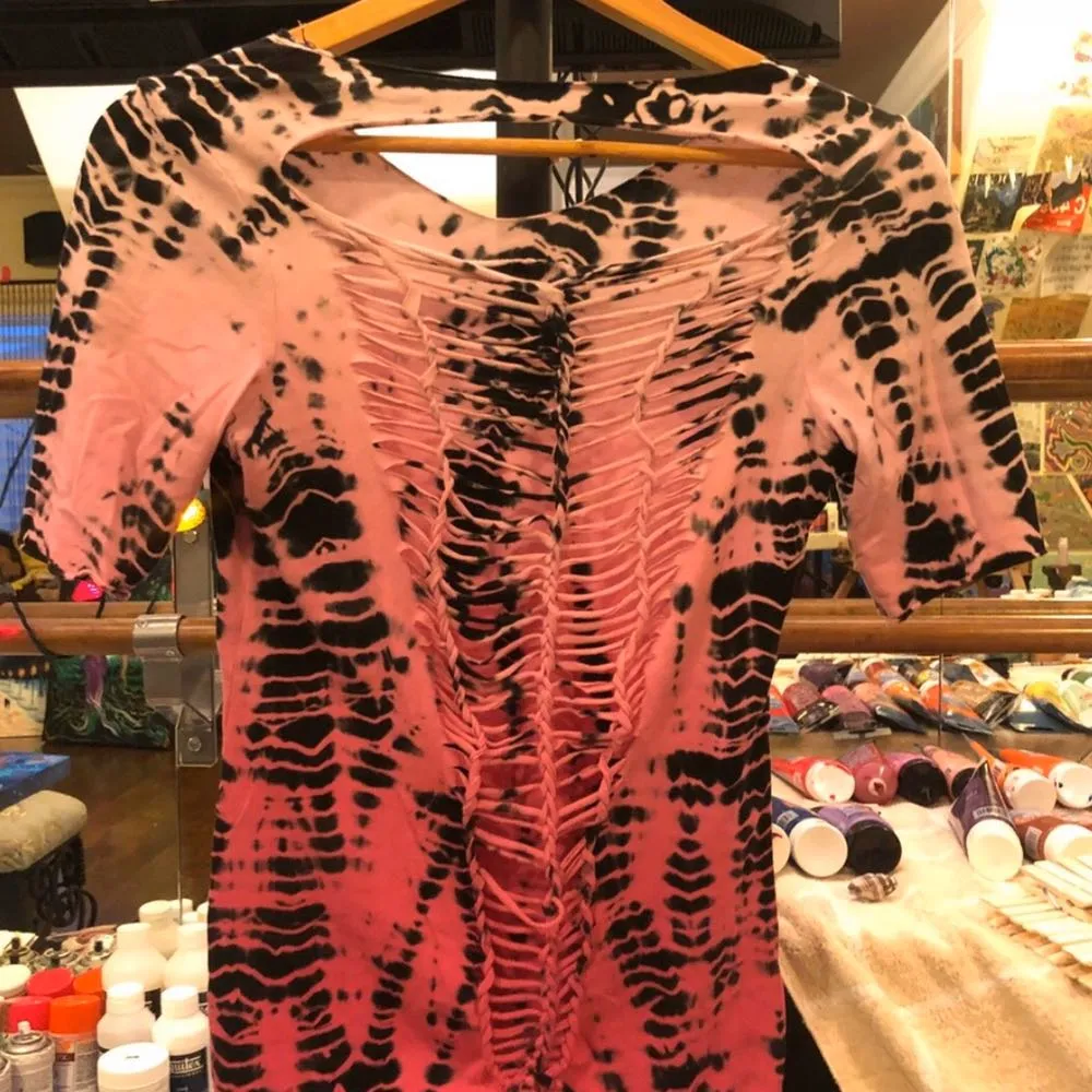 Cute Tye Dye Weaved Shirt Pink - Image 3