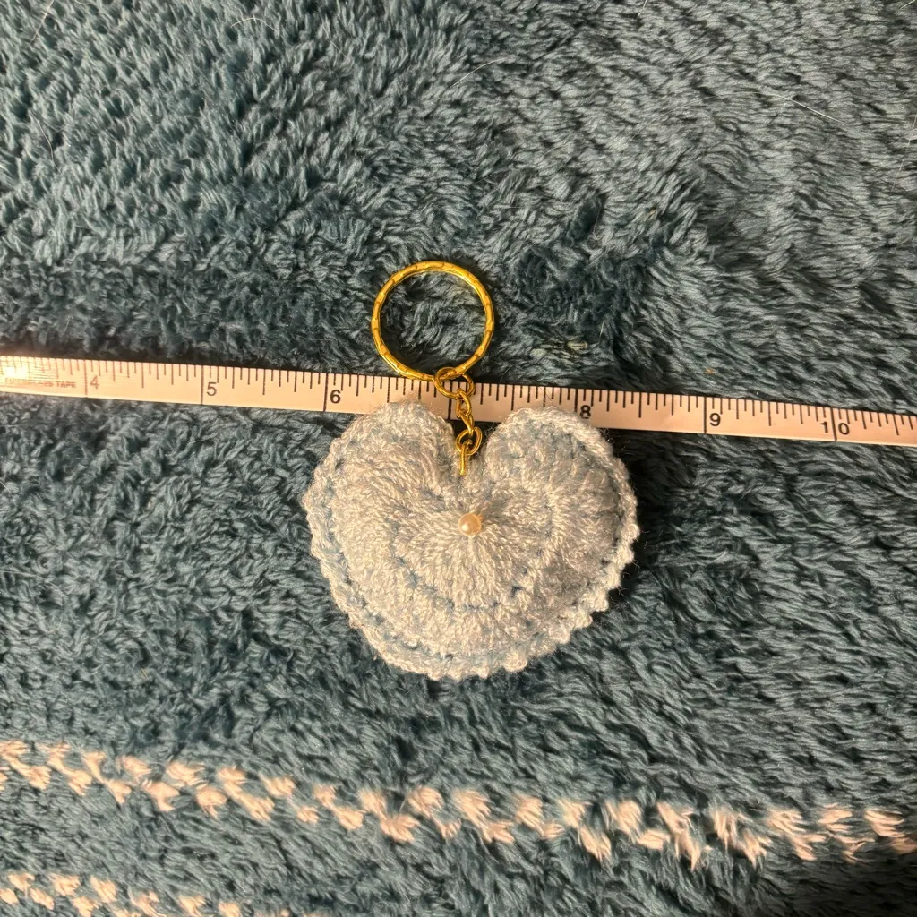 Crocheted Heart Keychain with Pearl Accent - Image 3