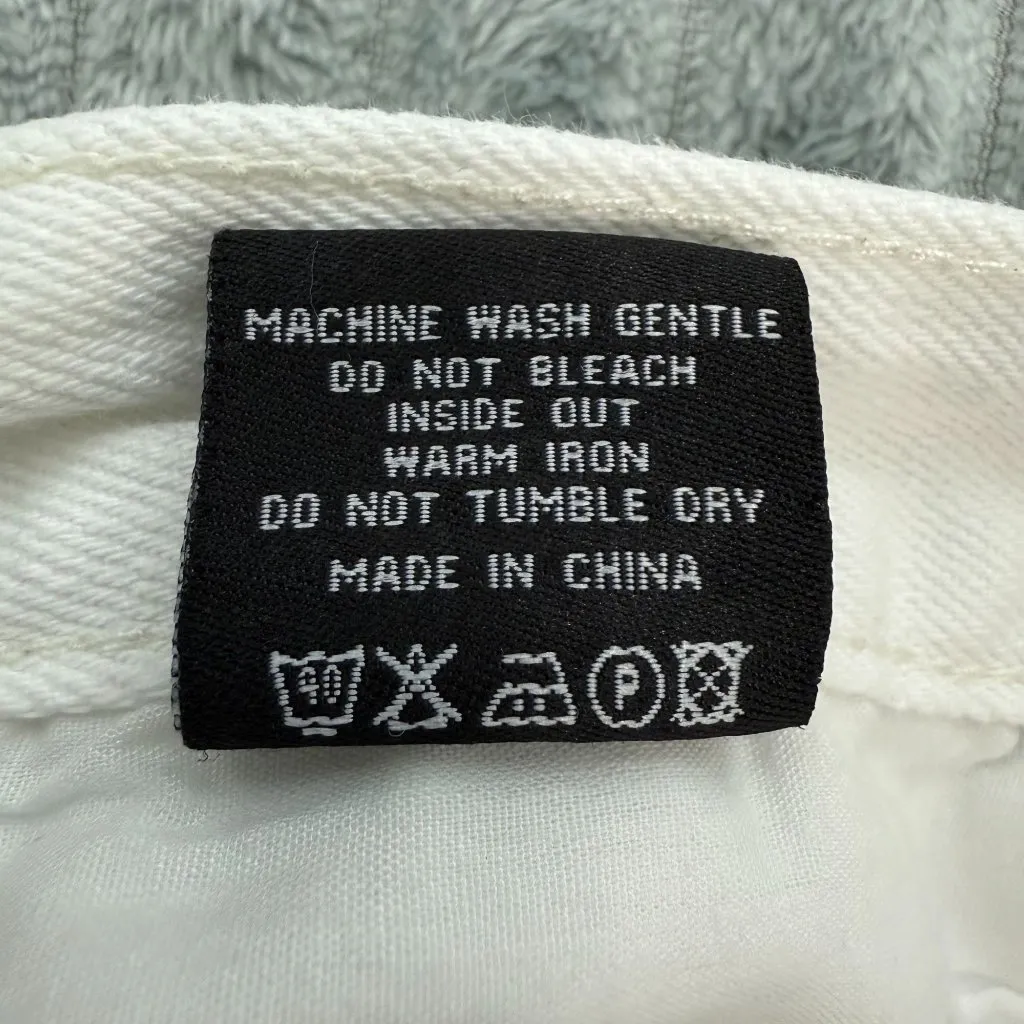 PrettyLittleThing Shorts Womens 31x5 White‎ High Rise Distressed Cut Off Denim - Image 8