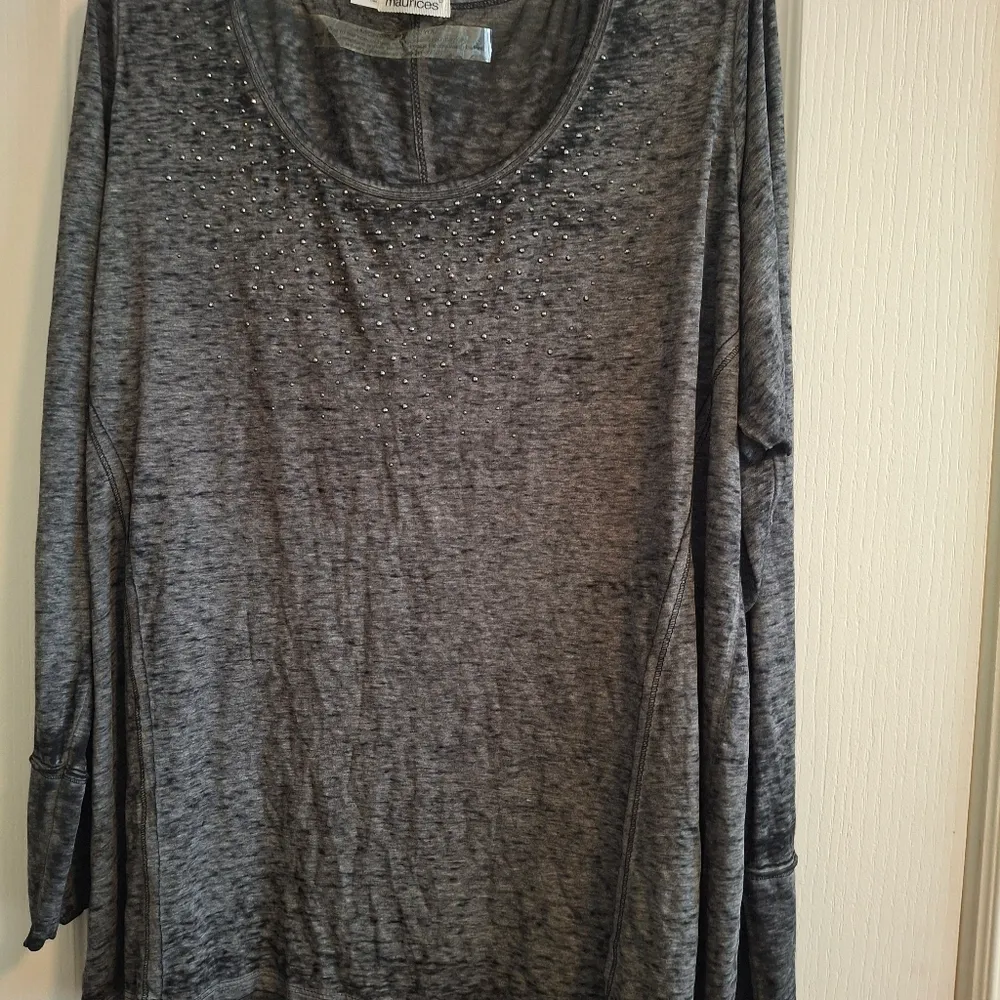 Maurices 3 Sz Gray Long Sleeve Top NWOT - Image 2