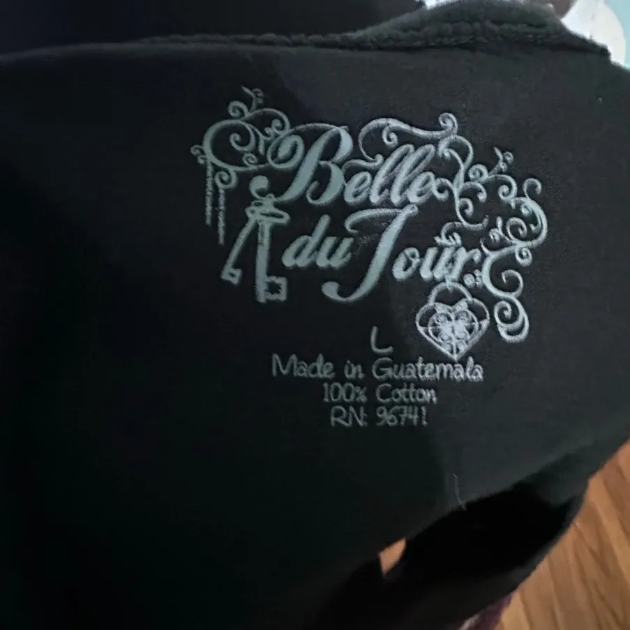 Belle du Tour Pink Rose Graphic Y2K Black T-Shirt Women’s L - Image 6