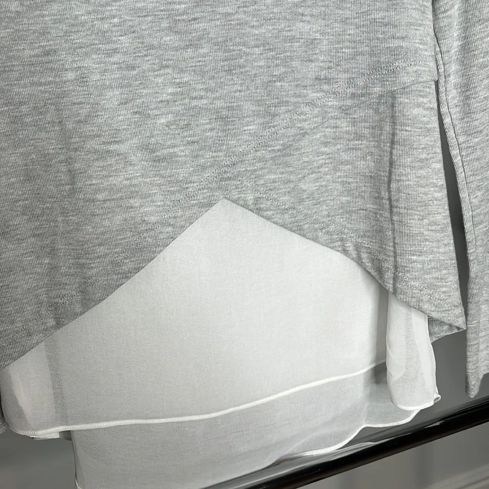 Womens gray sweater - Image 2