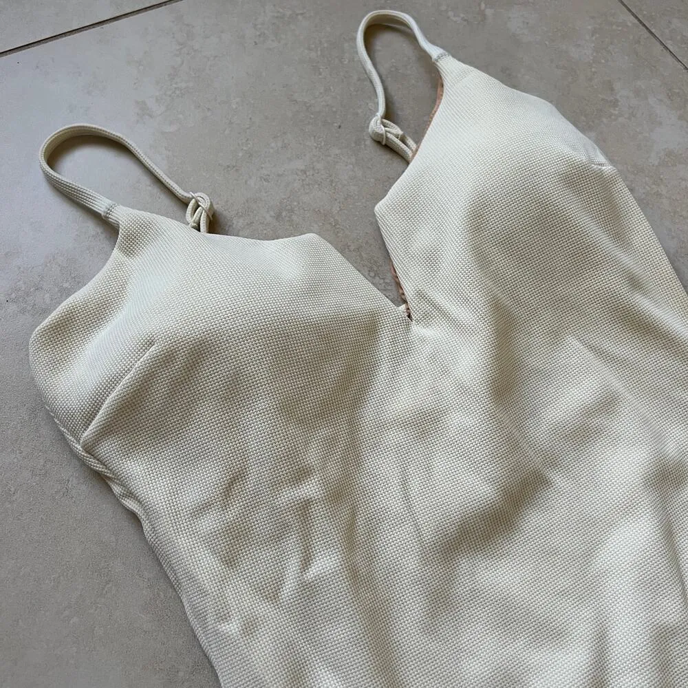 Piqué V-neck Swimsuit Cream Size XL - Image 2