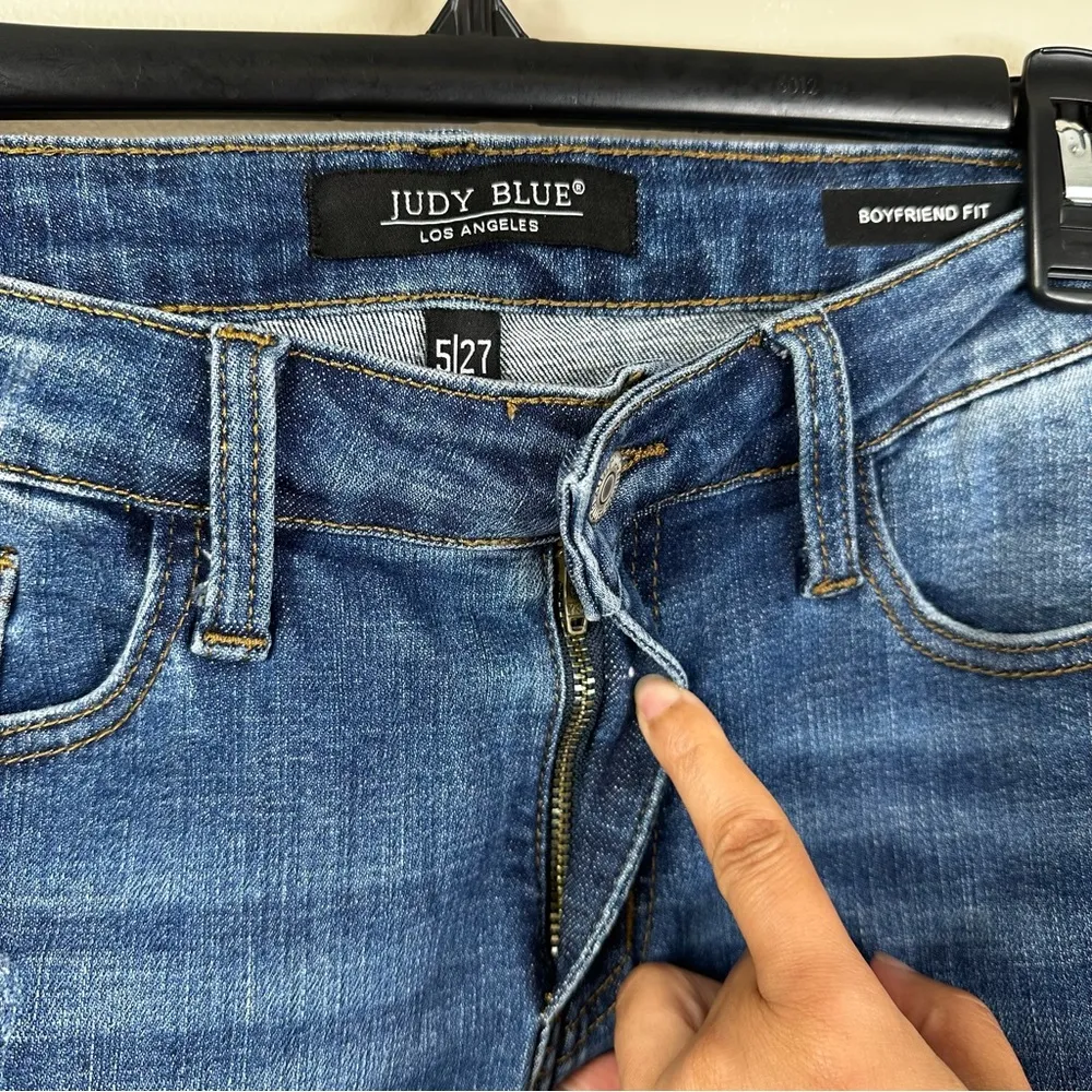 Judy Blue Jeans Women’s 27 Blue Aggie Mid-Rise Thermal Patch Boyfriend Fit - Image 11