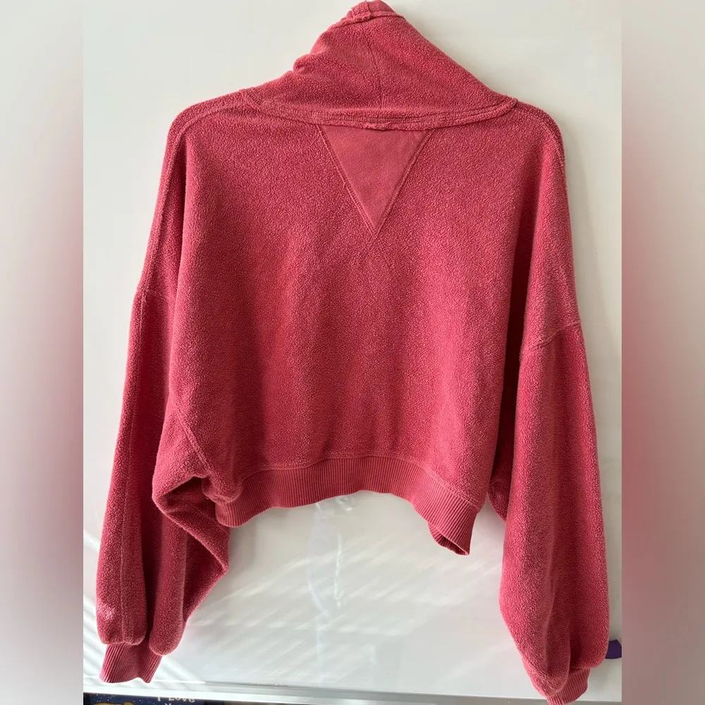Free People Red Cowl Neck Fleece Crop Sweater Size xs Women - Image 3
