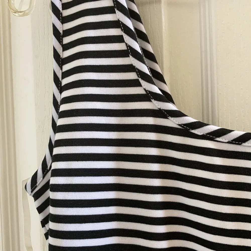 FINAL MARKDOWN NWT roommates ladies dress 1x - Image 3