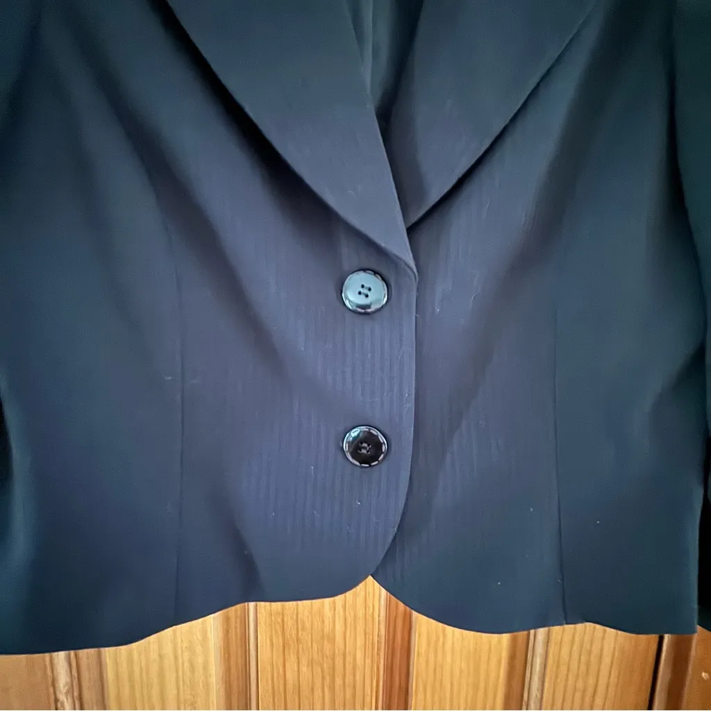 Josephine Chaus 2 Button Blazer Sport Coat Womens 12 Black Shoulder Pads - Image 2