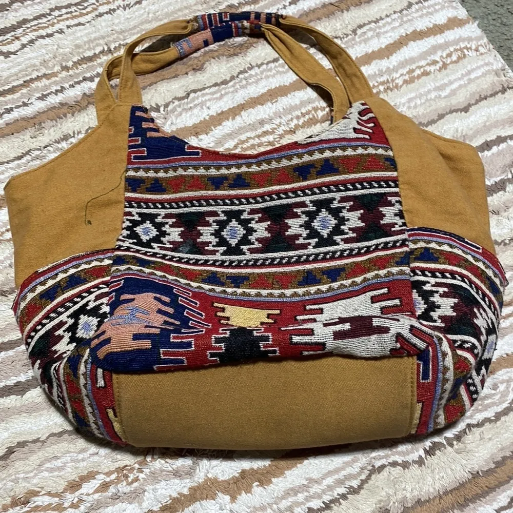 Catori Southwestern Geometric Print Fabric Shoulder Purse Bag Medallion Charm Tan - Image 6