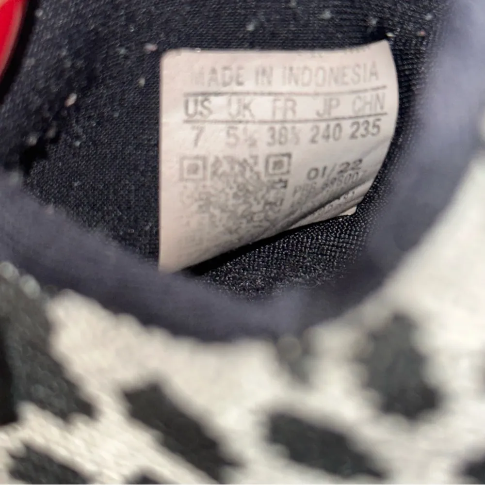 Adidas Women’s Size 7 Leopard Animal Print Swift Running Shoes Sneakers - Image 9