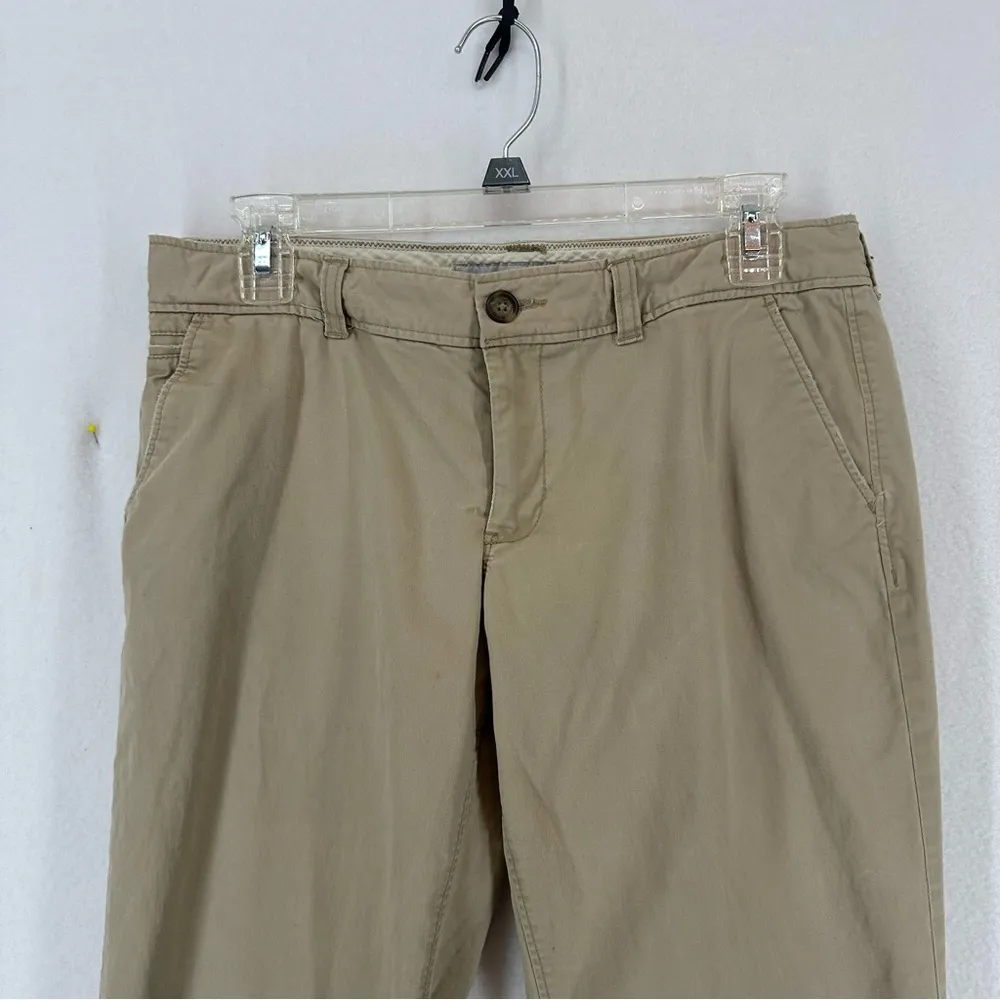 Old Navy Low Rise Capri Chino Pants Women’s 10 Tan - Image 2