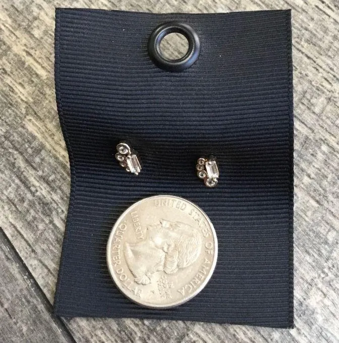 NWT  gold earrings - Image 3