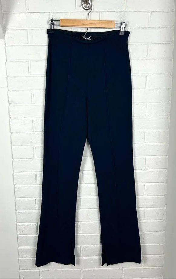 Athleta Navy Blue Greenwich Slit Leg Flare Pants / Leggings Size S - Image 2
