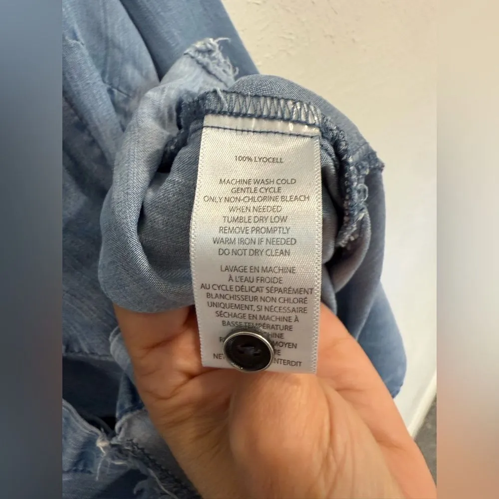 Beachlunchlounge Blue Chambray Raw Hem Button Down Shirt Size S - Image 5