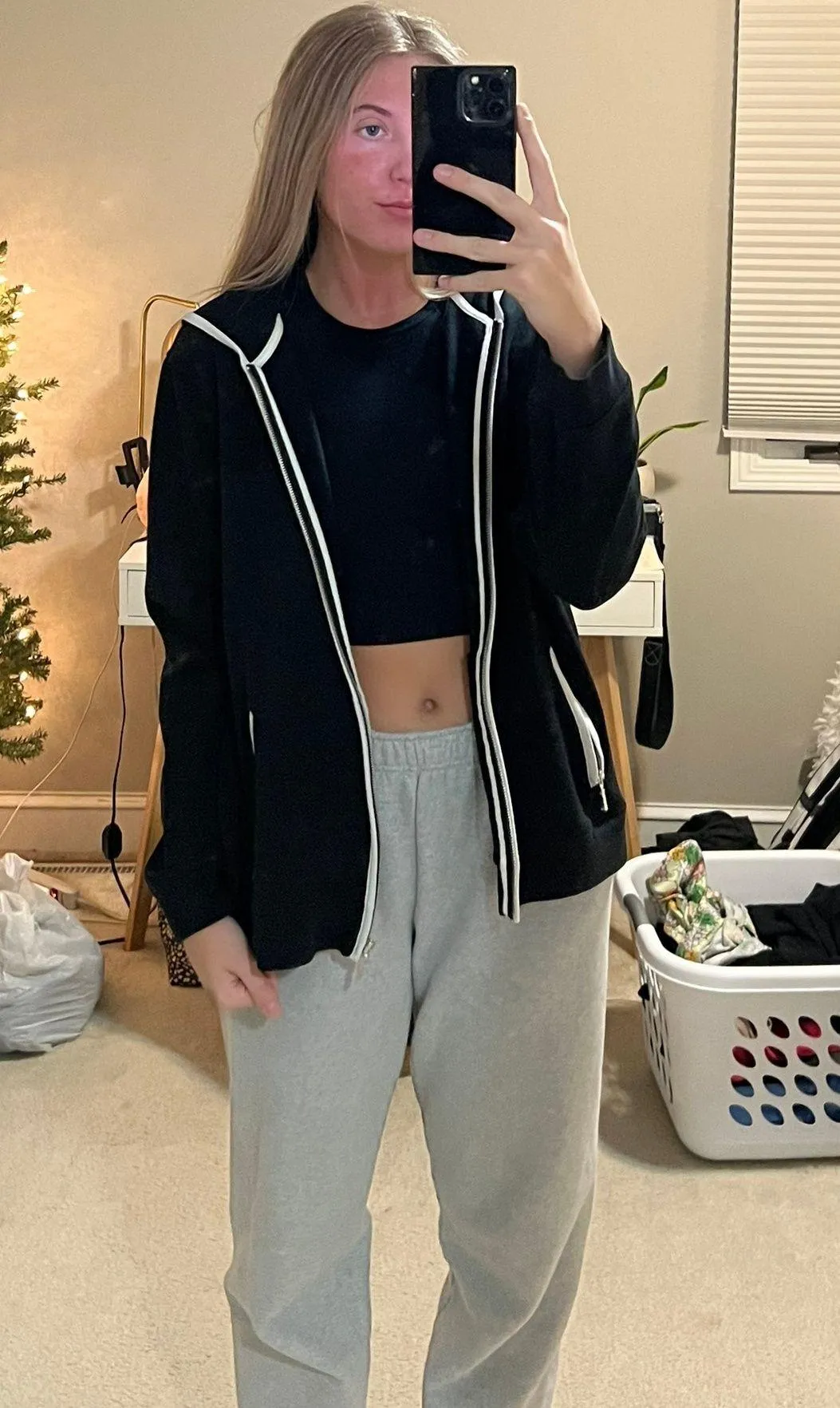 CHAPS Black Zip up Hoodie - Image 3