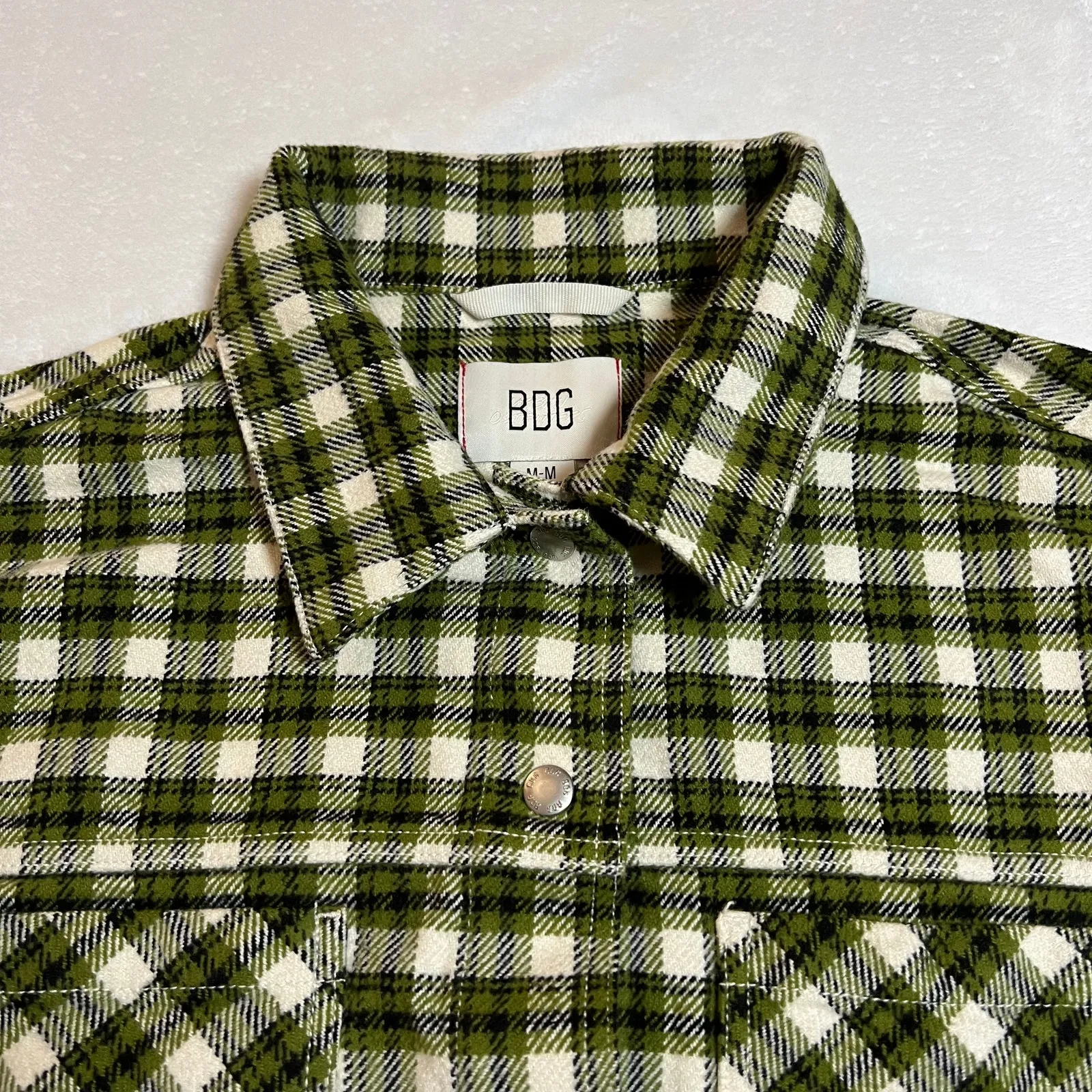 BDG Carissa Plaid Flannel Cropped Shirt Jacket Size M Grunge Y2K Casual Colorful - Image 6