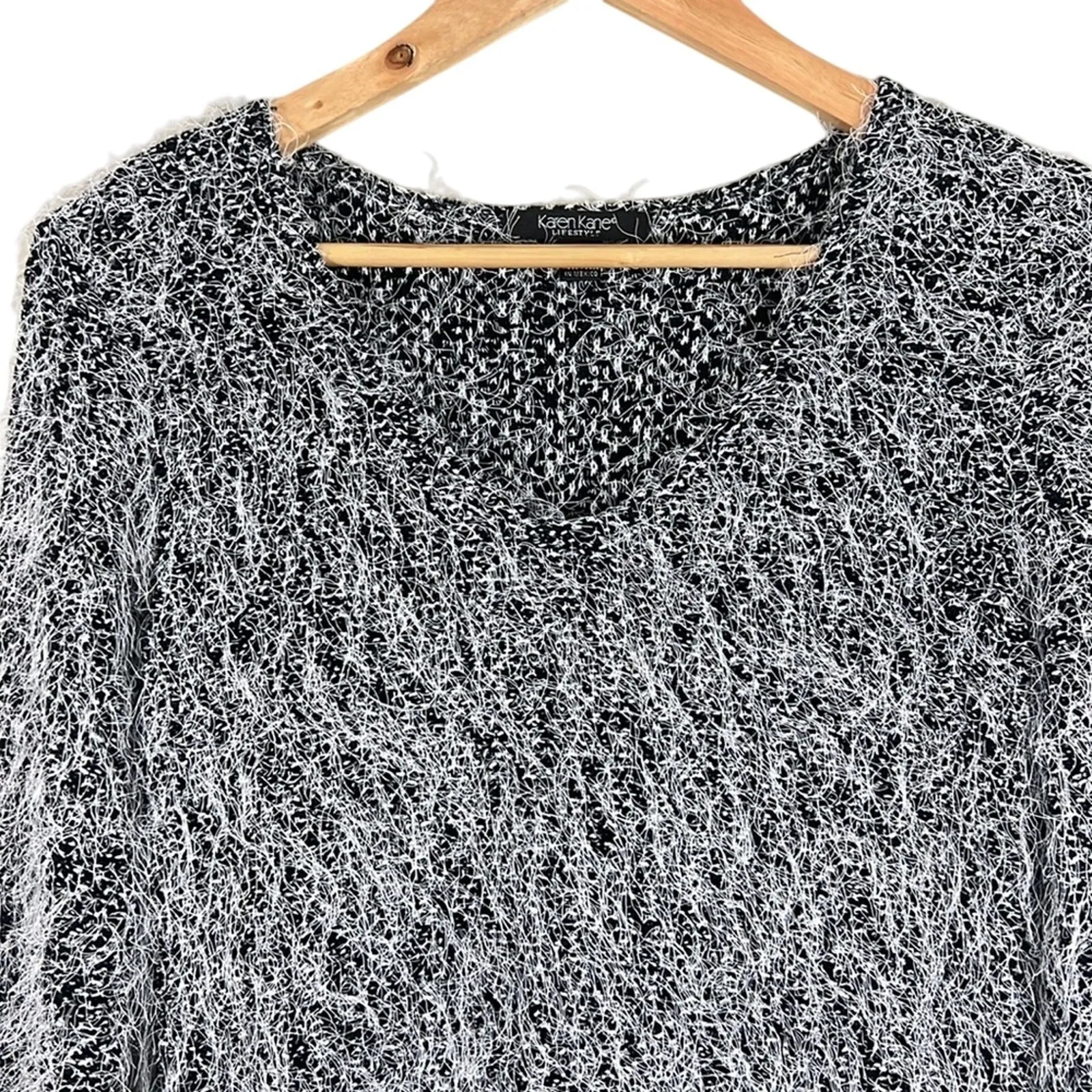 Karen Kane Fuzzy Sweater Womens M Black White Textured Shaggy Cozy Retro Y2K - Image 3