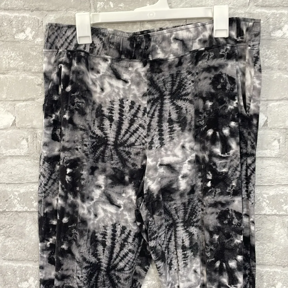 Koolaburra By UGG Black and Gray Pajama Pant Joggers Size XL - Image 3