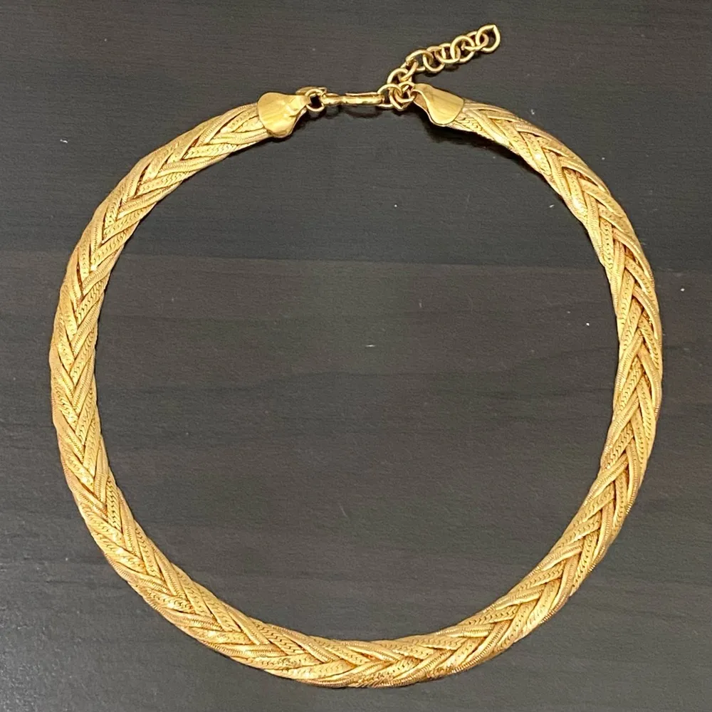 Vintage MONET Signed Gold Plated Braided Multi Chain Snake Chain Necklace 37.9g - Image 4