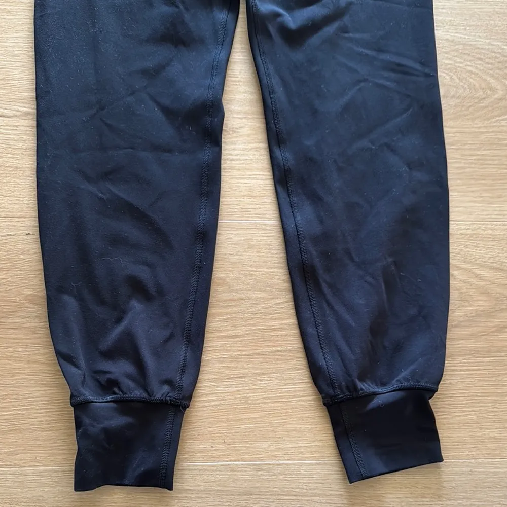 Lululemon Align Joggers - Image 6