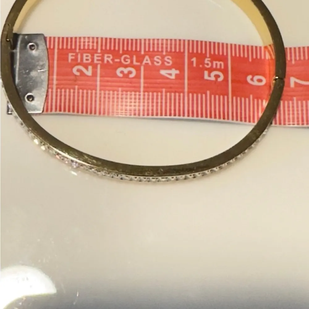 Gold and Blue Clover Bracelet - Image 7