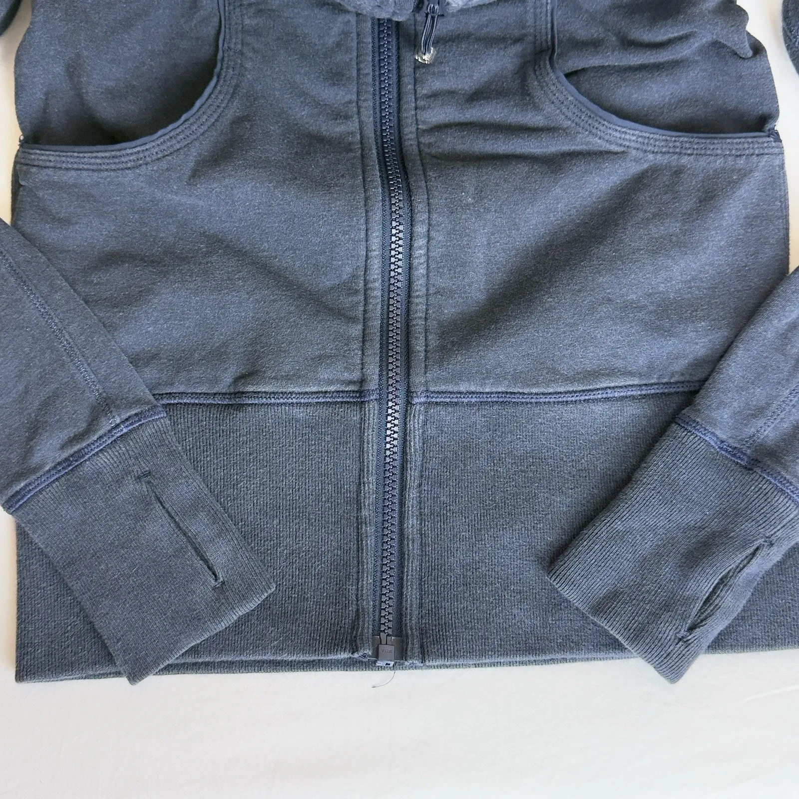 Lululemon Scuba Full Zip Hoodie Navy Blue Size 2 – Athletic & Versatile - Image 7