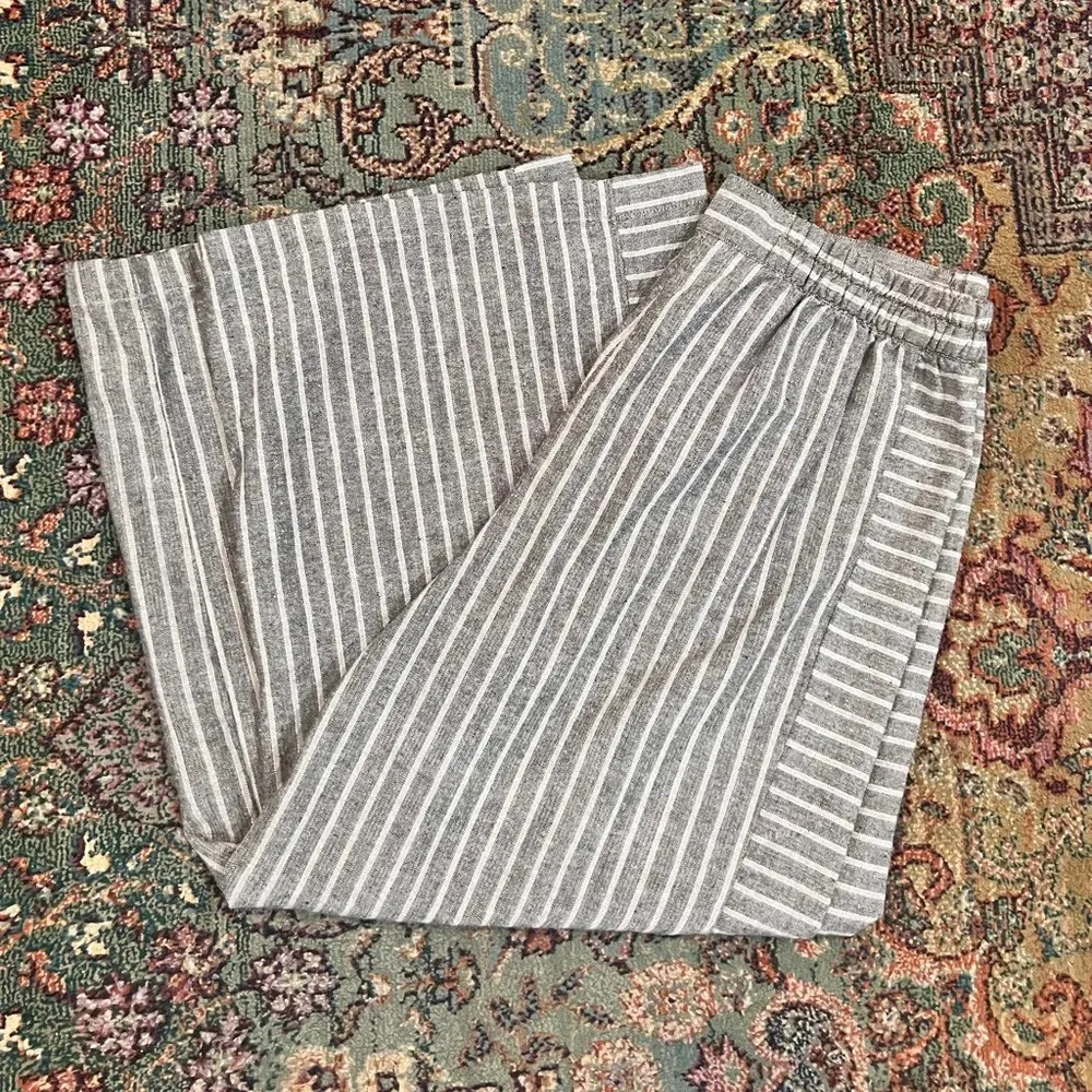 FINAL PRICE For Cynthia Wide Leg Cropped Pants - Image 2