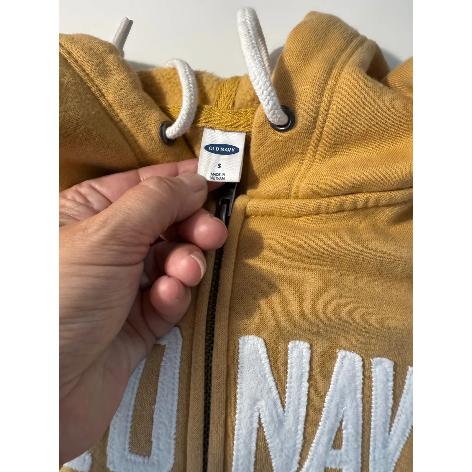 Old Navy Women‎ S Mustard Yellow Zip Up Hoodie Fleece Lined Logo Size S - Image 5