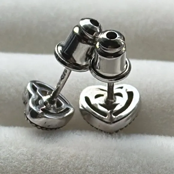 D’Joy 925 Sterling Silver Heart Stud Earnings Pierced - Image 11
