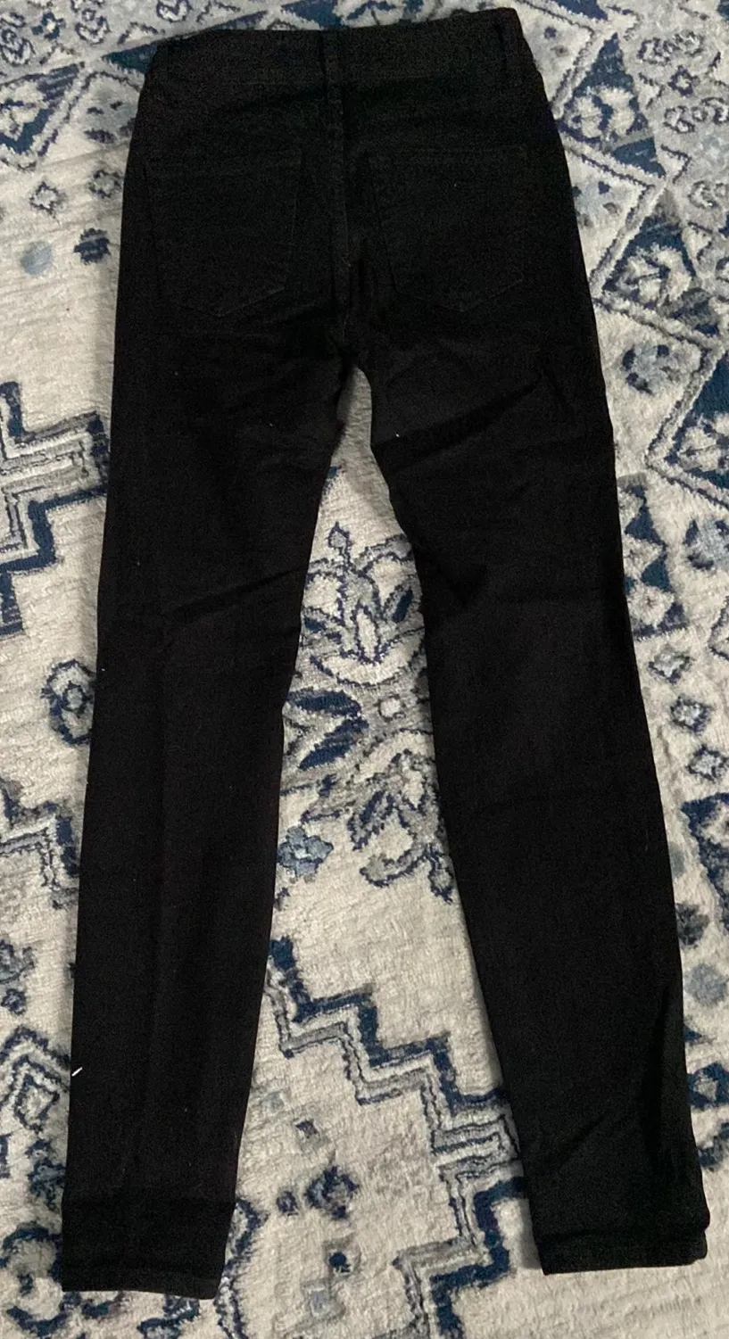 Black Ripped High Waited Skinny Jeans - Image 3