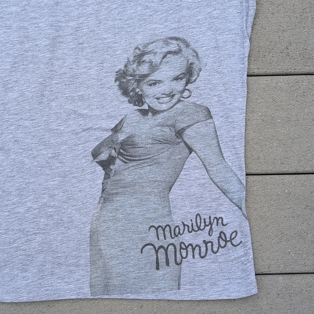 Cold Crush Marilyn Monroe  Graphic Women's Top - Image 2