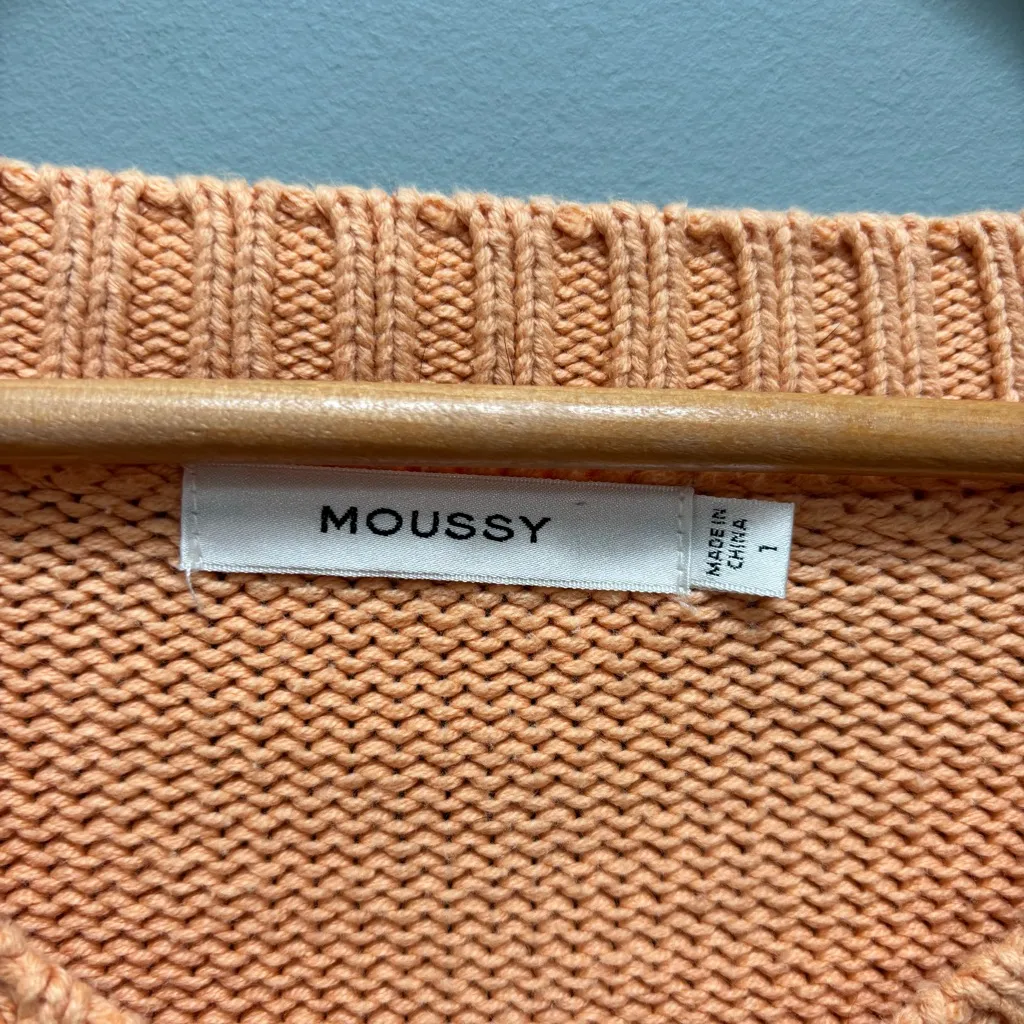 MOUSSY V - Image 3