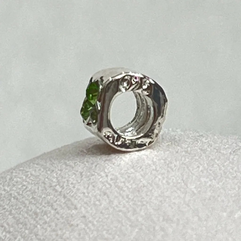 Chamilia Mickey Mouse 925 Sterling Silver Green Cubic Zirconia Charm Bead - Image 4