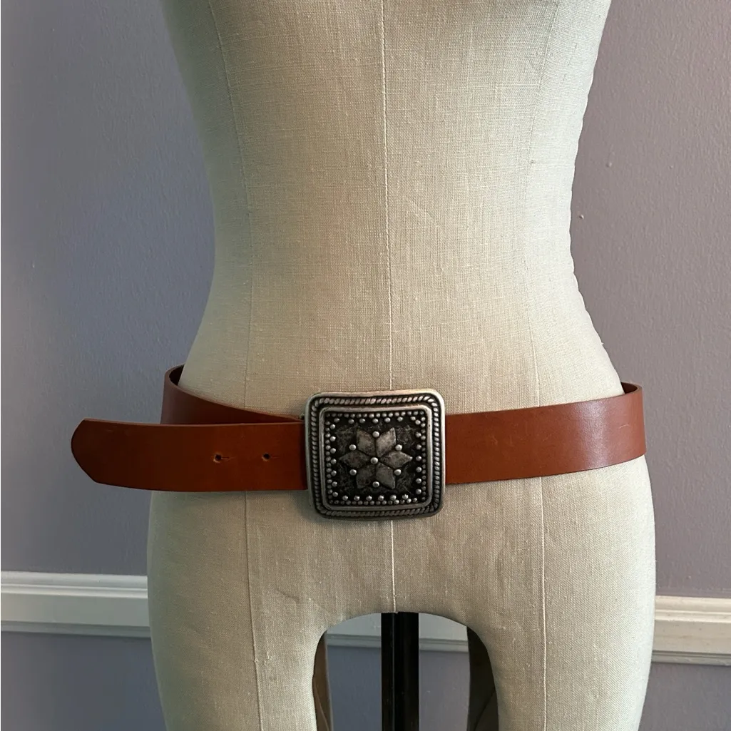 Belgo Lux Brown Leather Belt with Italian Silvertone large square flower buckle Size M - Image 2