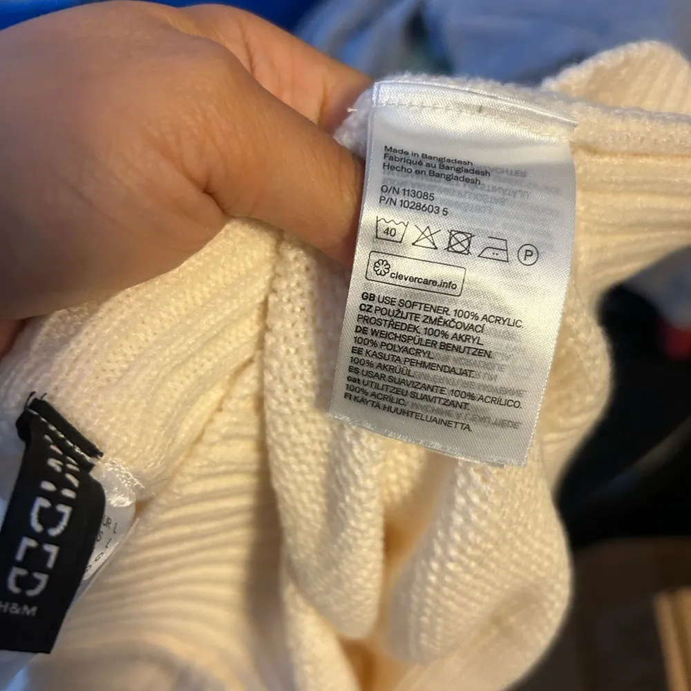 NWT H&M Divided Cream Cable Knit Collared Cardigan - Image 4