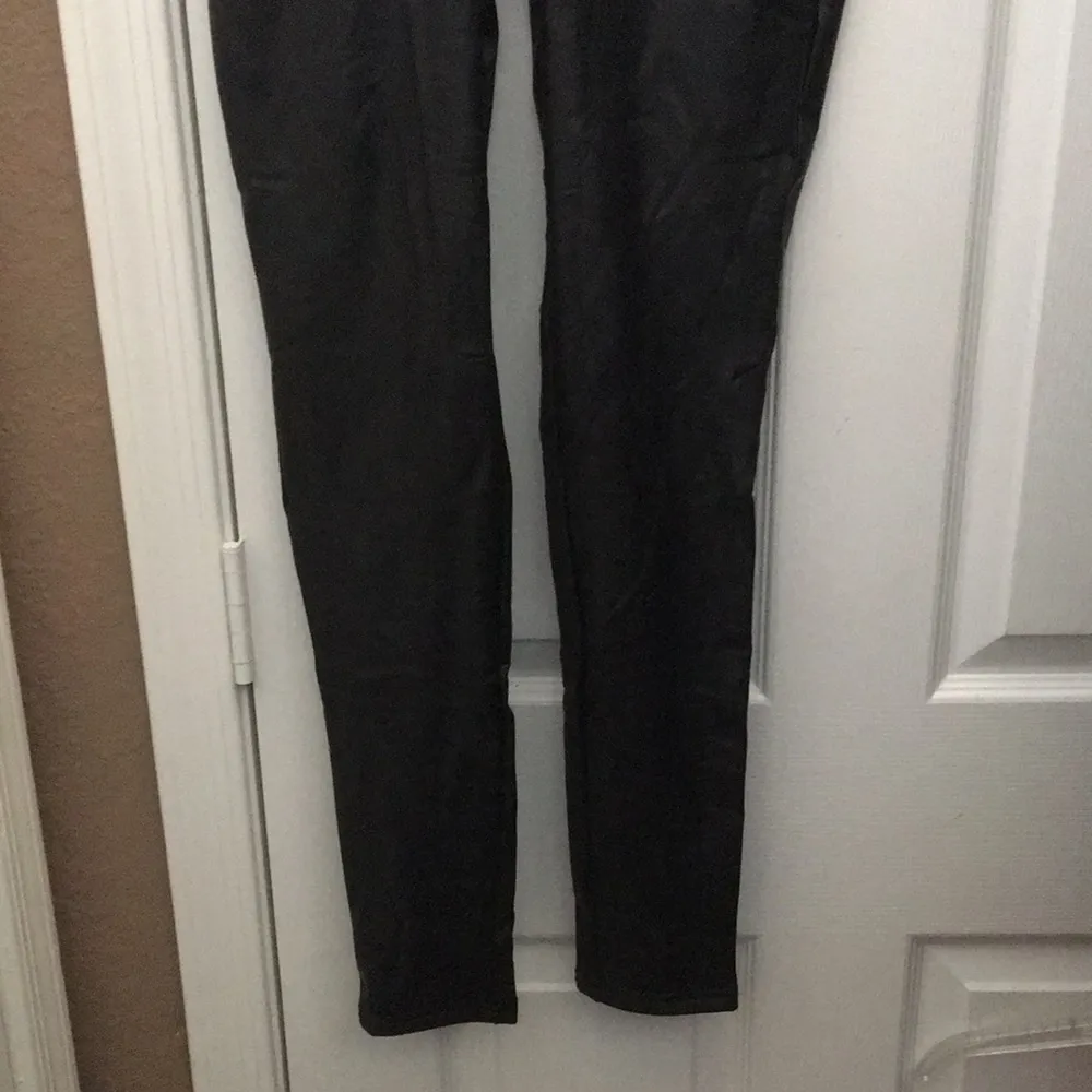 Ladies’ NWT Hue Leather-like Slacks (S) - Image 2