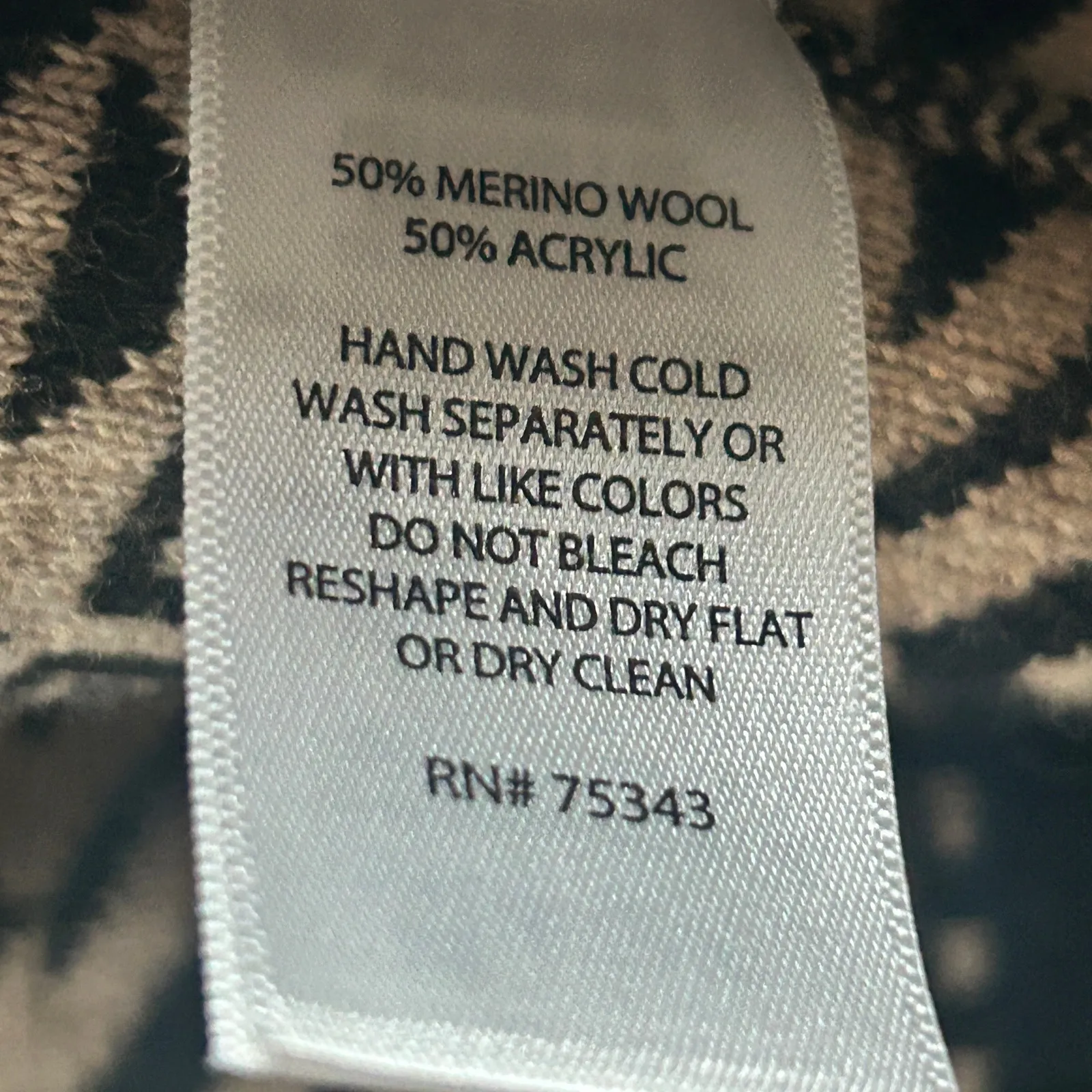 Ellen Tracy Merino Wool Women's Open Front Aztec Print Long Cardigan Sweater XL - Image 3