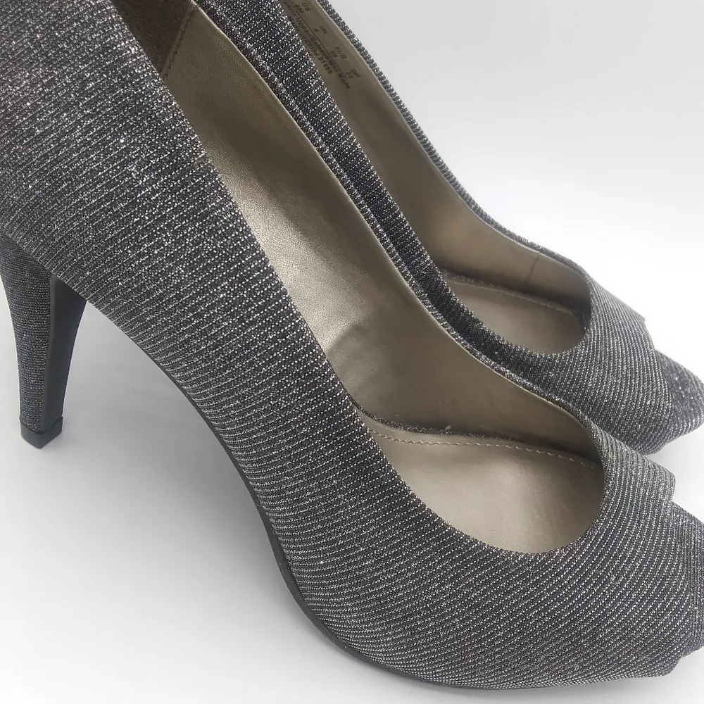 by Fergi sparkly formal heels womens Size 8M - Image 3