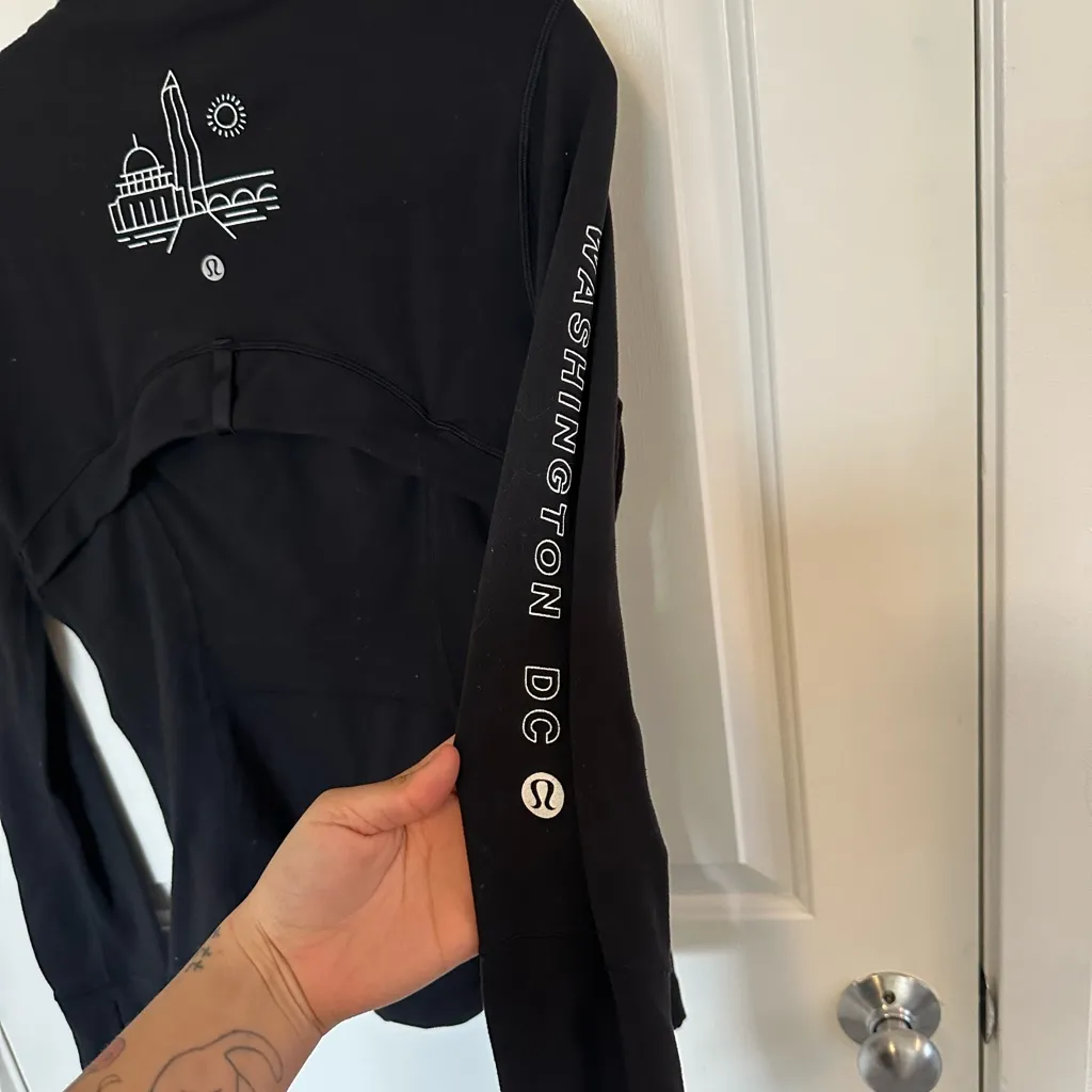 *Viral Lululemon Define jacket Washington D.C limited edition size 8 - Image 7