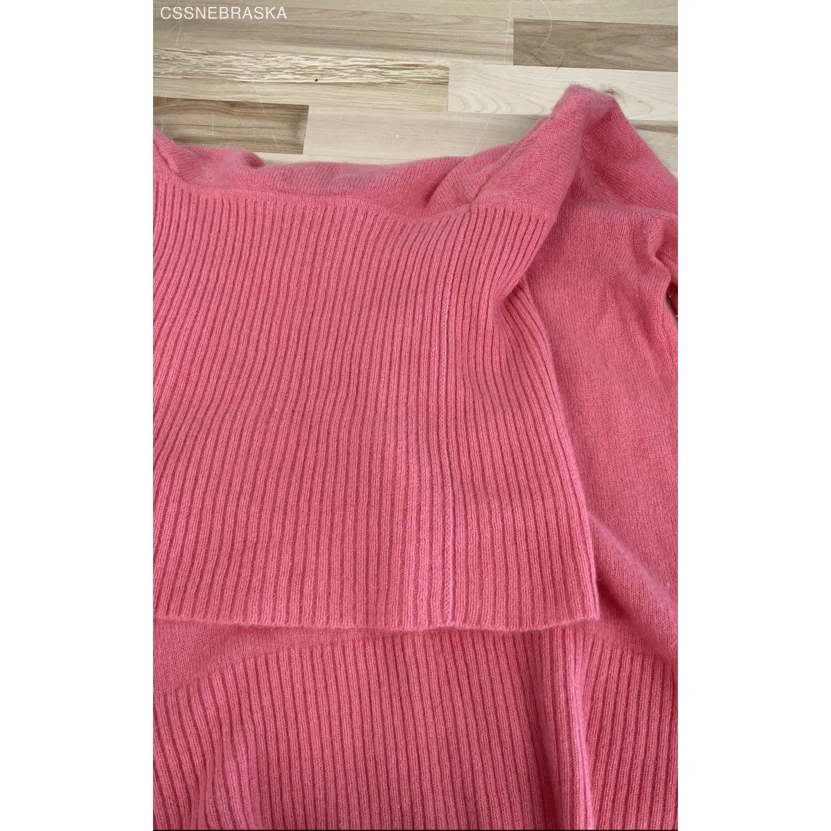 APT 9 Pink 100% Cashmere Pink‎ Turtle Stretch Sweater Size Medium - Image 8