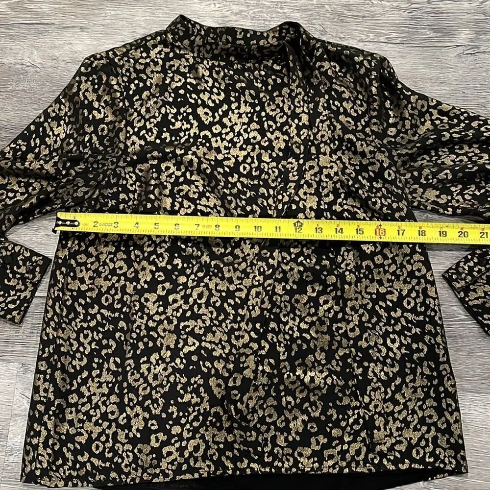 cupcakes and cashmere NWOT gold shimmer blouse with tie XS Black - Image 7