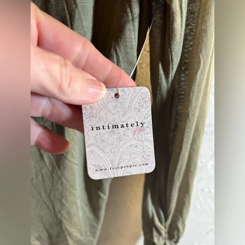 Free People intimately free people,Olive, Long Sleeve Top w/ ruching on sleeves - Image 3