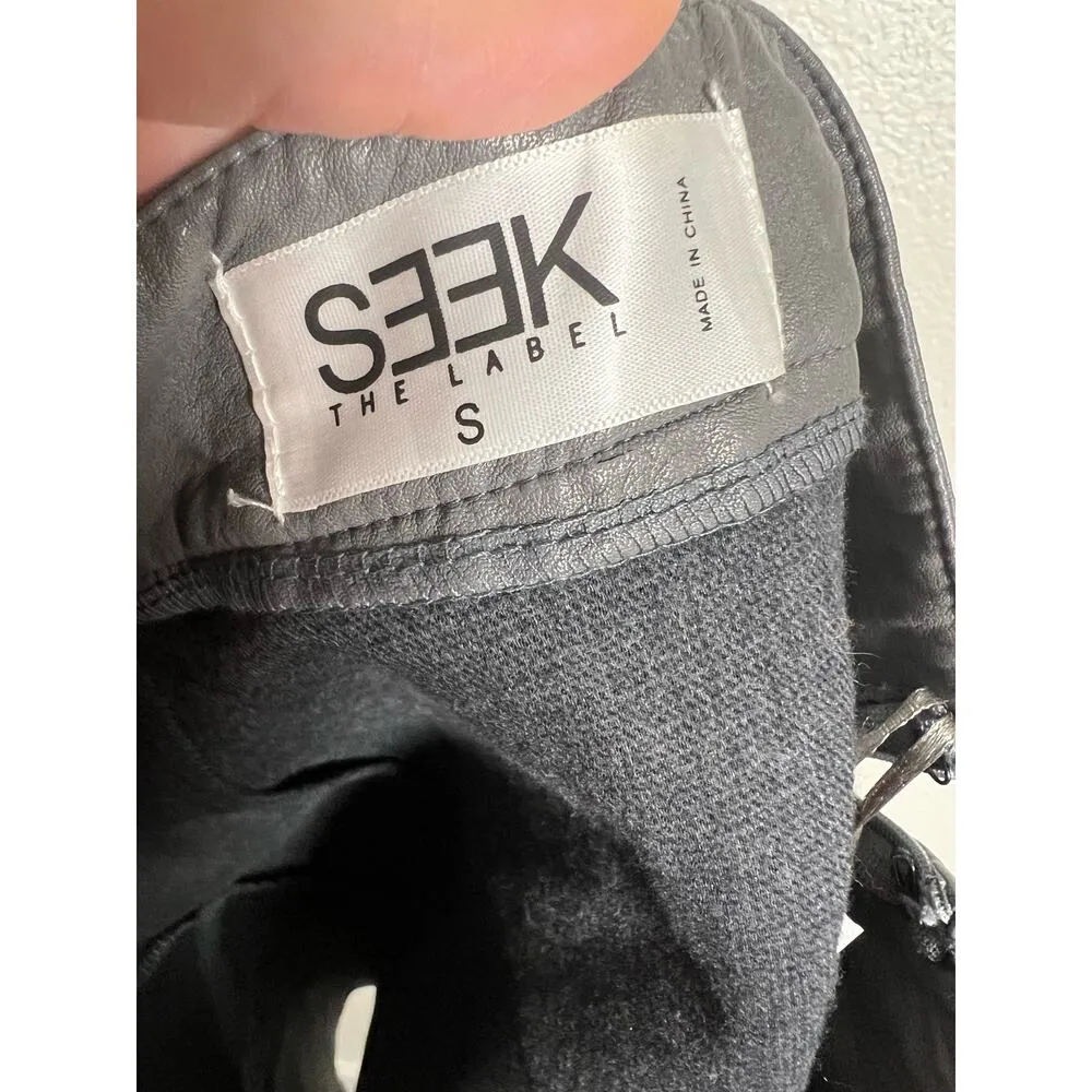SEEK The Label Gray Faux Leather Mini Skirt Size Small - Image 7