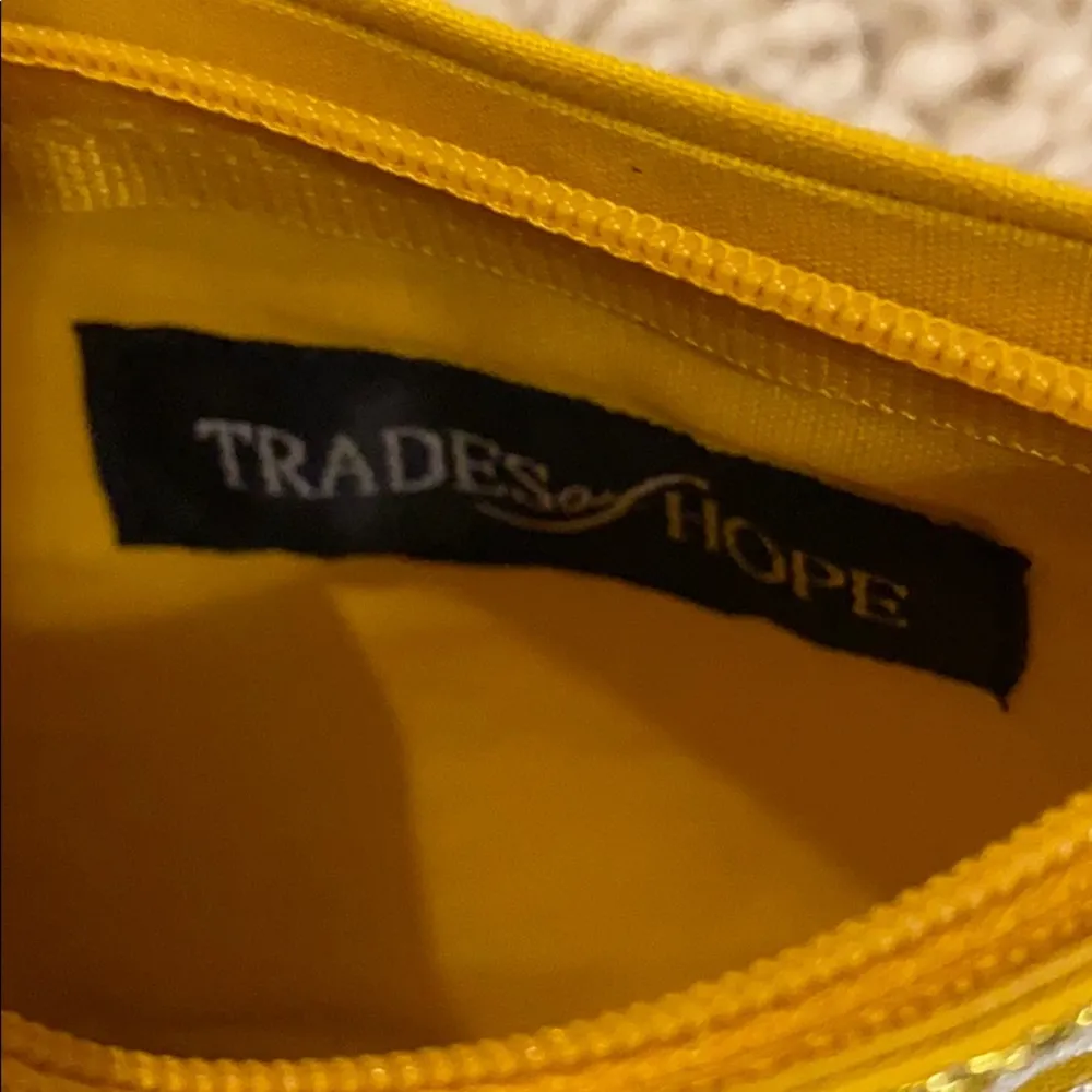 NWOT Trades of Hope Zipper Pouch - Image 5