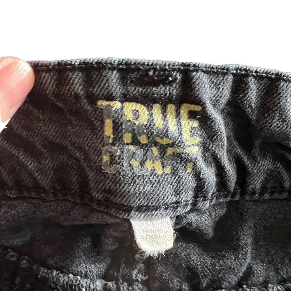 True Craft distressed black jean shorts juniors size 11 - Image 8