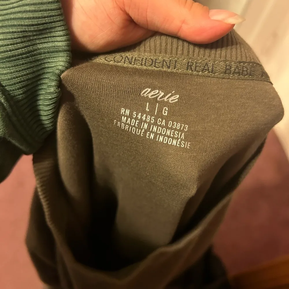 AERIE OLIVE GREEN PLUSH PULLOVER - Image 3