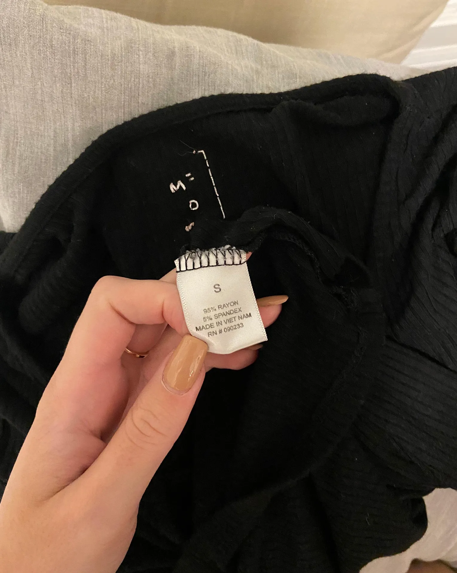 Black Ribbed Tee - Image 5