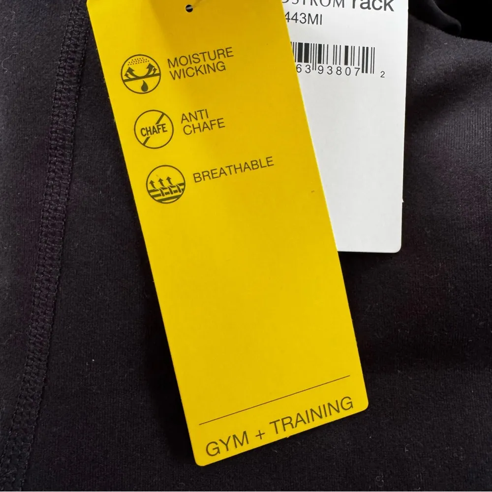 NWT ZELLA Yoga Black Athletic Padded Tank Top Bringing Strappy Back Black Size L - Image 8