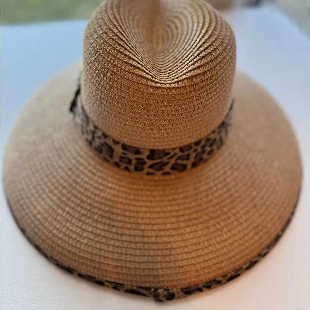 Cruise Club Leopard Trim Straw Hat - Image 4